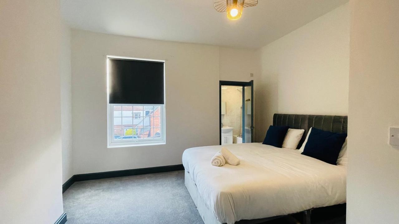 Yo Room! Apartments- Next To City Centre Apartment - With Free Parking 레스터 외부 사진